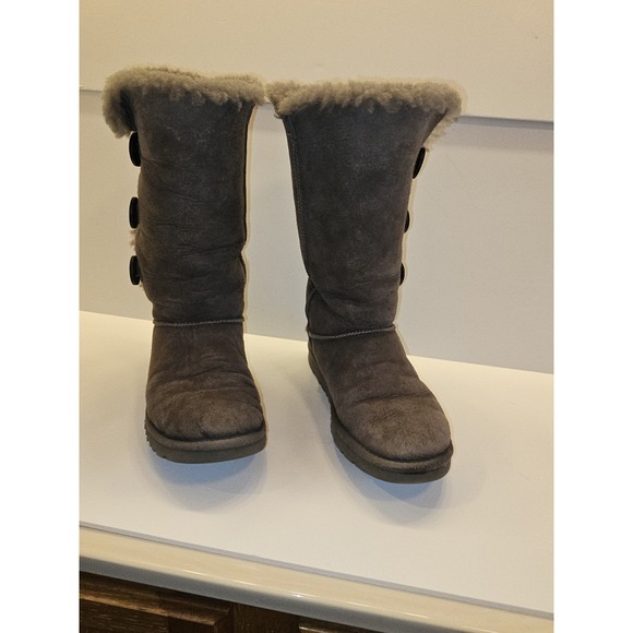 UGG Shoes - Uggs Grey Women's Tall Boots Size 6
